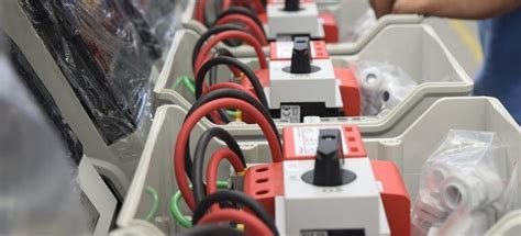 how many junction boxes on a circuit|maximum convenience outlet per circuit.